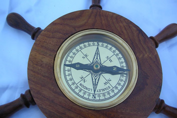 Bussola Nautica in timone legno