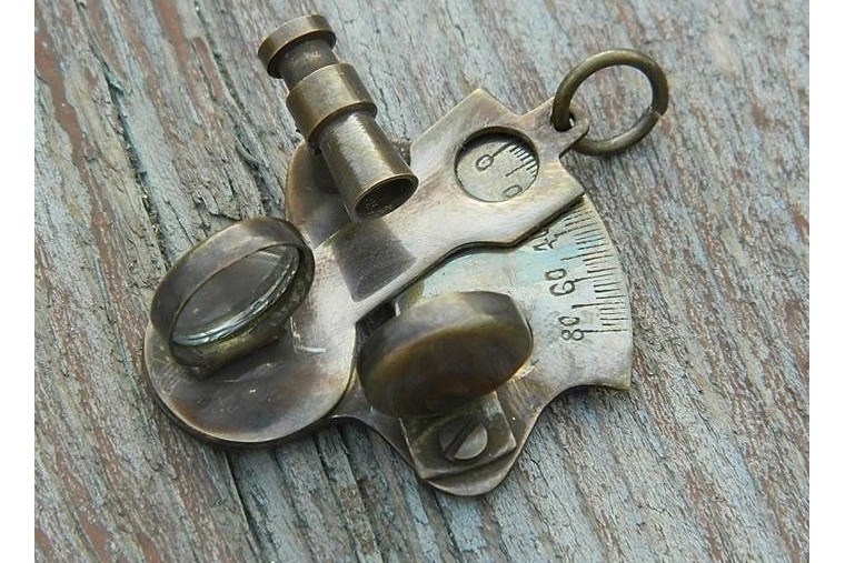 Souvenir portachiavi sestante nautico